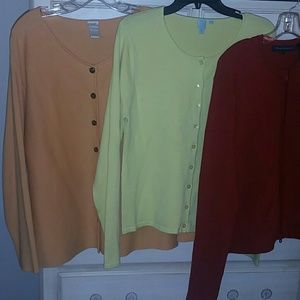 3 sweaters large